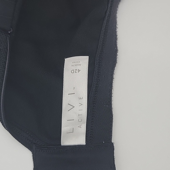 Livi Active Black Supportive Bra with Adjustable Straps NWOT - Picture 12 of 15